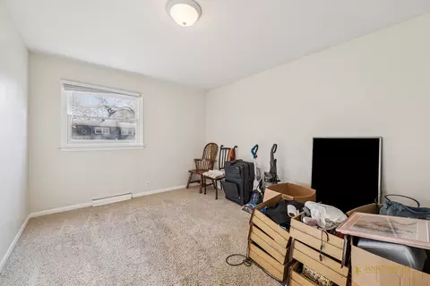 Bedroom - 606 Edwards Ave, West Dundee, IL 60118 photo 3 of 4