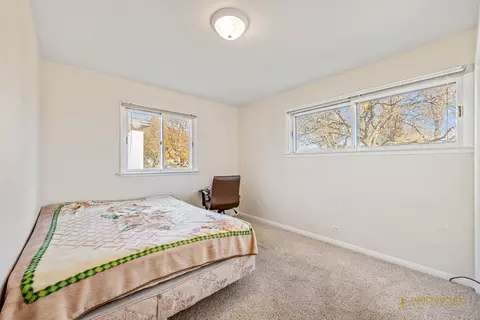 Bedroom - 606 Edwards Ave, West Dundee, IL 60118 photo 1 of 4