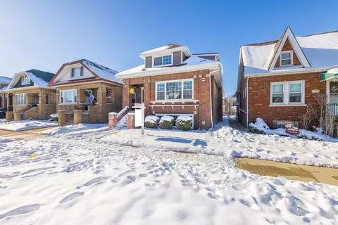 1816 Clinton Ave, Berwyn, IL 60402