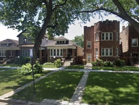 7610 S Prairie Ave, Chicago, IL 60619