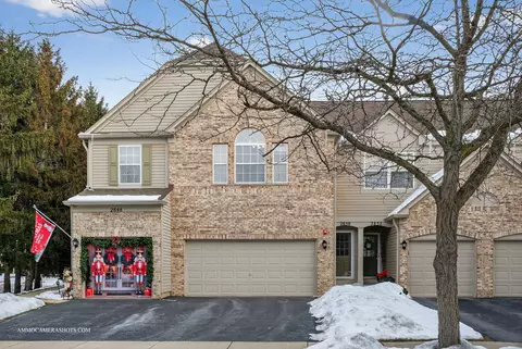 2850 Stonewater Dr #0, Naperville, IL 60564