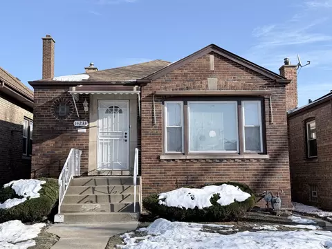 14233 S Union Ave, Riverdale, IL 60827