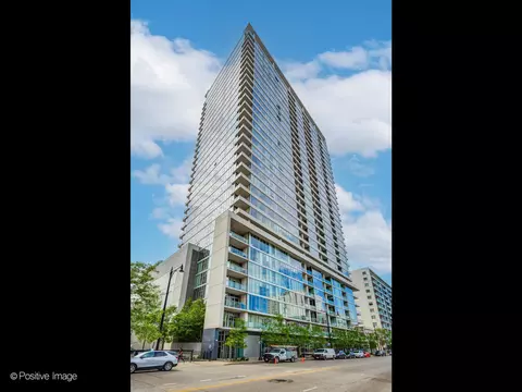 1720 S Michigan Ave #814, Chicago, IL 60616