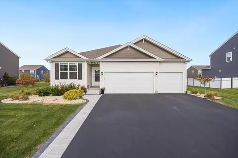 10122 Jonamac Ave, Huntley, IL 60142