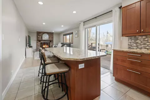 Kitchen - 2604 Pebblebrook Ln, Rolling Meadows, IL 60008 photo 1 of 2