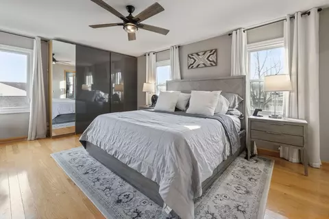 Bedroom - 2604 Pebblebrook Ln, Rolling Meadows, IL 60008 photo 5 of 6