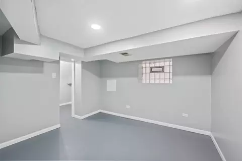 Bedroom - Undisclosed, Chicago, IL 60620 photo 6 of 6