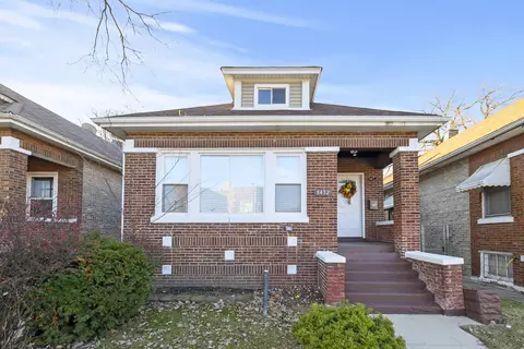 8432 S Green St, Chicago, IL 60620