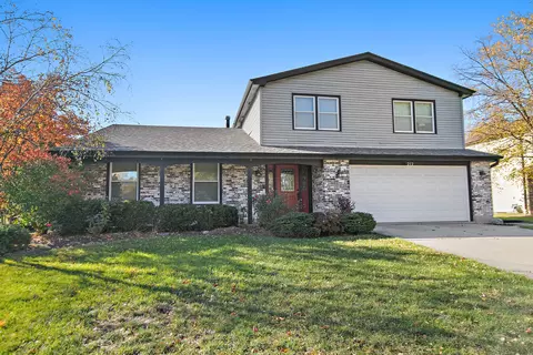 212 Natwick Ln, Schaumburg, IL 60193