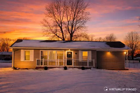 74 S 4080w Rd, Kankakee, IL 60901