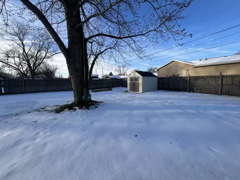 Exterior - 74 S 4080w Rd, Kankakee, IL 60901 photo 6 of 9