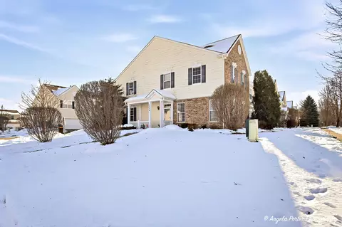 1774 Sebastian Rd #1774, Woodstock, IL 60098