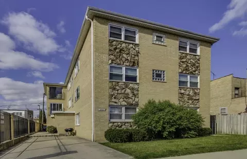 5754 W Lawrence Ave #1, Chicago, IL 60630