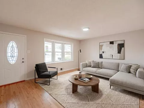 Living - 18331 Hickory St, Lansing, IL 60438 photo 1 of 2