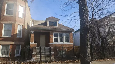 Undisclosed, Chicago, IL 60651
