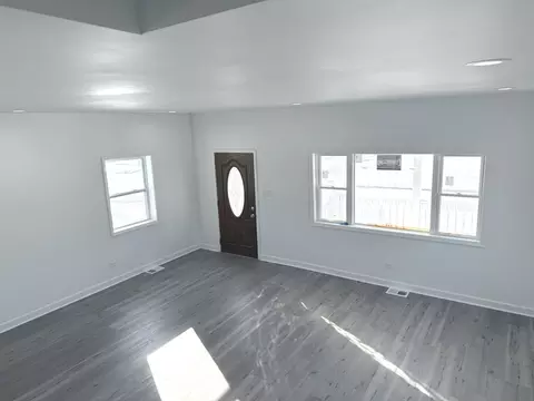 Living - 15351 S 3rd Ave, Phoenix, IL 60426 photo 1 of 1