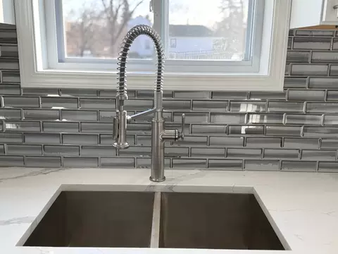 Kitchen - 15351 S 3rd Ave, Phoenix, IL 60426 photo 3 of 3