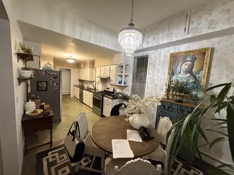 Kitchen - 233 S Walnut St, Arthur, IL 61911 photo 1 of 2