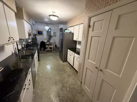 Kitchen - 233 S Walnut St, Arthur, IL 61911 photo 2 of 2