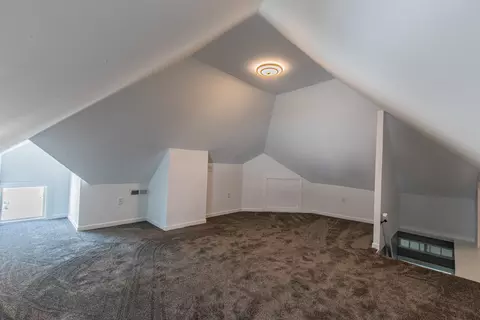 204 E South St, Sheffield, IL 61361 photo 23