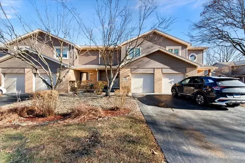 Exterior - 14409 Lamon Ave, Midlothian, IL 60445 photo 2 of 5