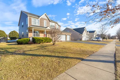 Exterior - 13817 Meadow Ln, Plainfield, IL 60544 photo 8 of 12