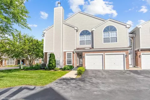 864 Lansing Ct #864, Vernon Hills, IL 60061