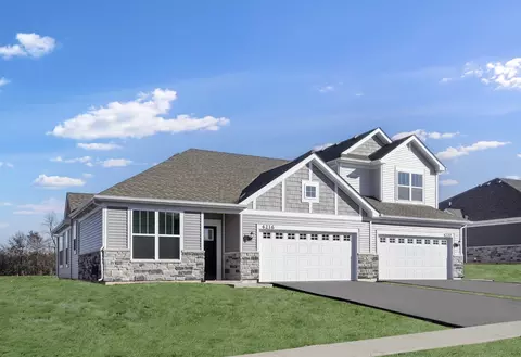 4216 Meadowridge Rd, Woodstock, IL 60098