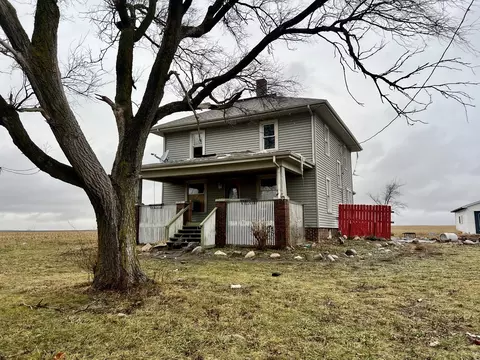 2728 County Road 3500, Penfield, IL 61862