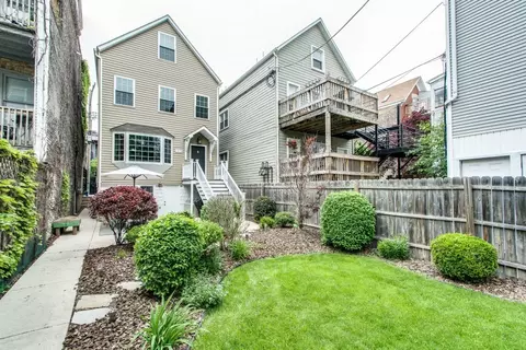 1824 N Wood St, Chicago, IL 60622