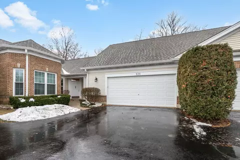 121 Enfield Ln, Grayslake, IL 60030