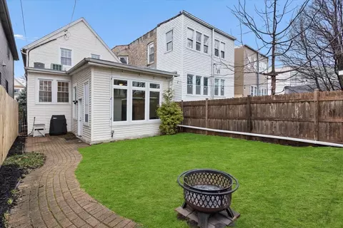 Exterior - 3059 N Gresham Ave, Chicago, IL 60618 photo 2 of 3