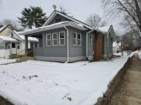2103 N Court St, Rockford, IL 61103