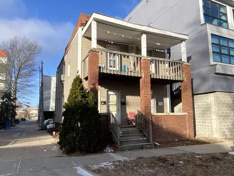 103 S 3rd St, Champaign, IL 61820