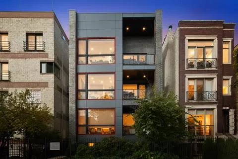1020 N Marshfield Ave #3, Chicago, IL 60622