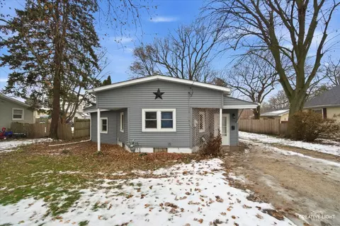 115 Cedar St, Sandwich, IL 60548