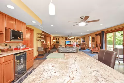 9030 Hardesty Run, Bloomington, IL 61705 photo 30