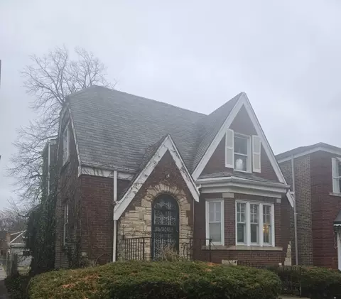 8411 S Indiana Ave, Chicago, IL 60619