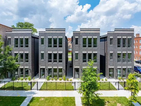 5004 S Prairie Ave, Chicago, IL 60615