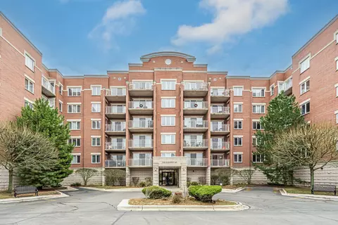 6560 W Diversey Ave #610, Chicago, IL 60707