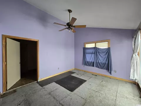 111 E Chestnut, Mount Sterling, IL 62353 photo 5
