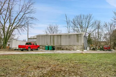 Exterior - 24447 Caton Farm Rd, Plainfield, IL 60586 photo 4 of 8