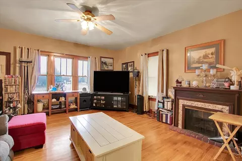 Living - 24447 Caton Farm Rd, Plainfield, IL 60586 photo 1 of 1