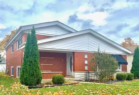10617 S Kenton Ave, Oak Lawn, IL 60453