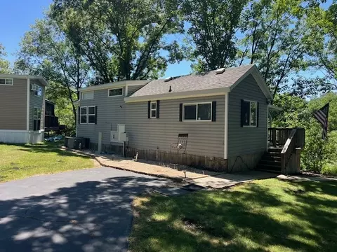 2795 E 28th Lot 141 Rd, Seneca, IL 61360 photo 2