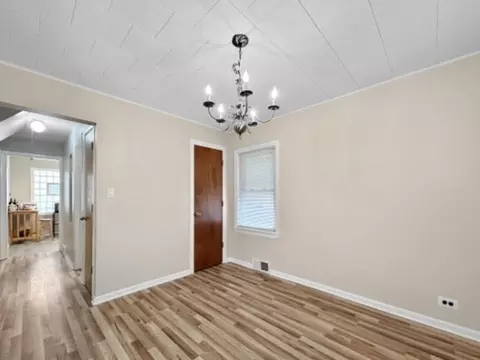 Dining - 2247 S 21st Ave, Broadview, IL 60155 photo 1 of 1