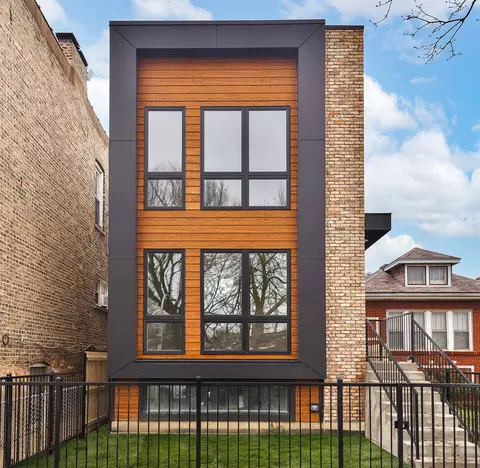 1521 N Lawndale Ave, Chicago, IL 60651