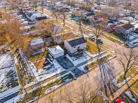 View/Area - 16207 Justine St, Markham, IL 60428 photo 4 of 4