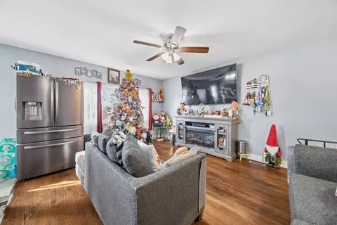 Other - 16207 Justine St, Markham, IL 60428 photo 1 of 7
