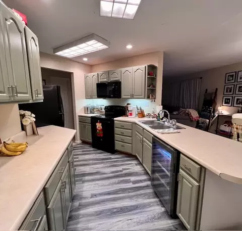 Kitchen - 409 E Congress Ave, Rantoul, IL 61866 photo 3 of 3